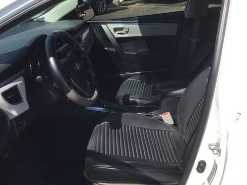 Used 2014 Toyota Corolla LE FWD image 6