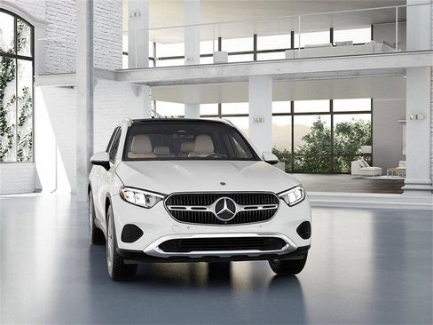 New 2026 Mercedes-Benz GLC 300 4MATIC image 8
