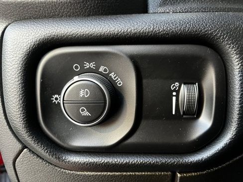 Certified 2020 RAM 1500 Big Horn image 17