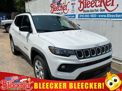 New 2025 Jeep Compass Latitude w/ Convenience Group