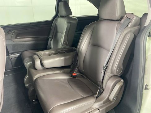 Used 2018 Honda Odyssey EX-L image 13