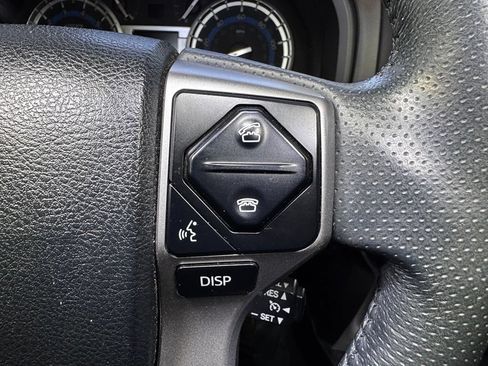 Used 2019 Toyota 4Runner SR5 AWD/4WD image 25