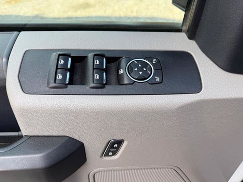 Used 2022 Ford F350 XL w/ Power Equipment Group AWD/4WD image 25