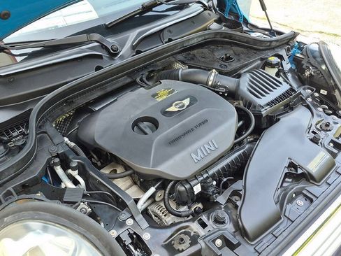 Used 2015 MINI Cooper 4-Door Hardtop FWD image 48
