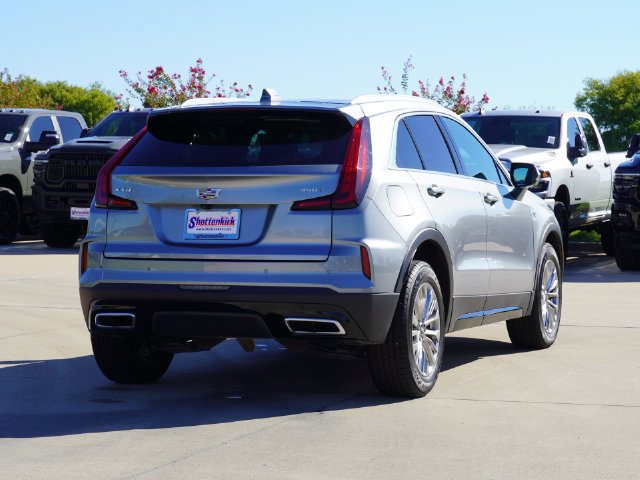 Used 2025 Cadillac XT4 Premium Luxury FWD image 13