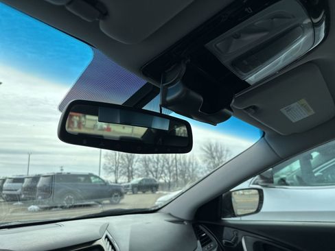 Used 2012 Hyundai Azera image 76