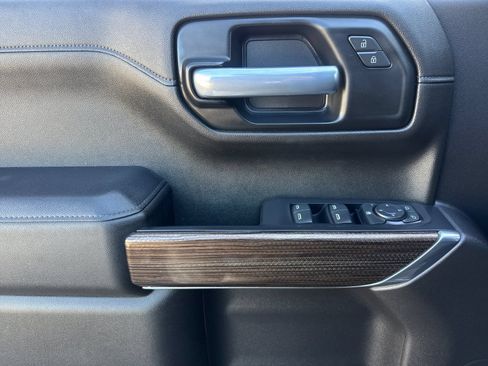 Used 2021 Chevrolet Silverado 1500 RST RWD image 10