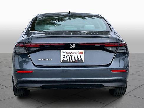 Used 2023 Honda Accord EX image 5