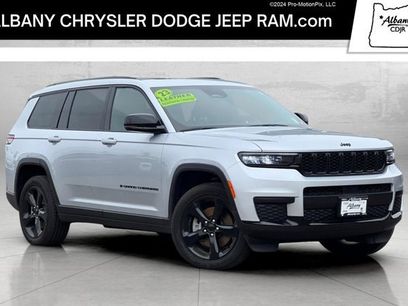 Used 2023 Jeep Grand Cherokee L Laredo