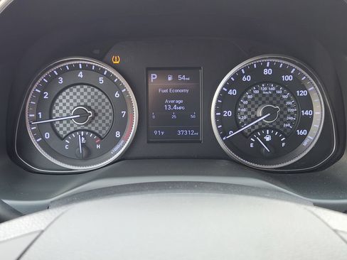 Used 2020 Hyundai Elantra SE FWD image 13