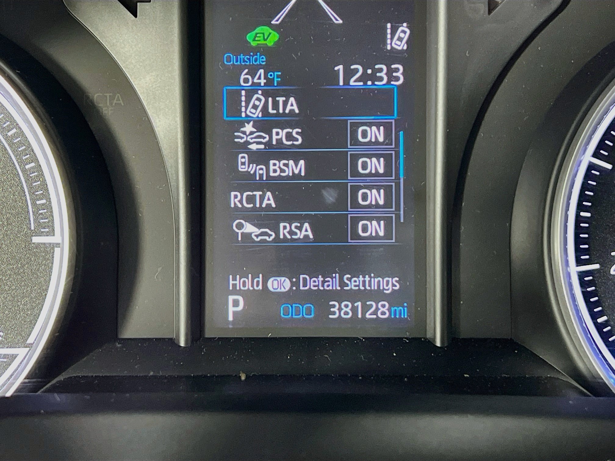 Certified 2021 Toyota Venza LE AWD/4WD image 13