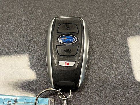 Used 2024 Subaru Crosstrek 2.5i Limited w/ Crosstrek Mirror Package AWD/4WD image 36