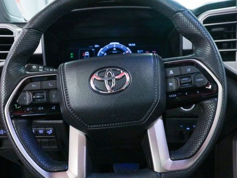 Used 2024 Toyota Tundra Limited AWD/4WD image 19