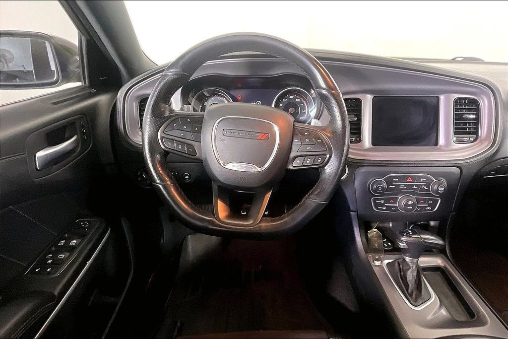 Used 2023 Dodge Charger R/T w/ Plus Group RWD image 6