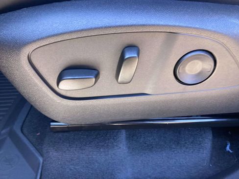 New 2026 GMC Acadia Elevation w/ Elevation Premium Package image 18