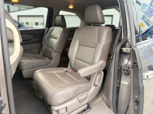 Used 2013 Honda Odyssey Touring Elite image 23