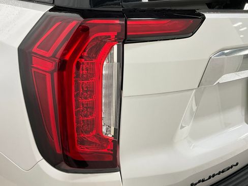 Used 2024 GMC Yukon XL Denali w/ Denali Reserve Package AWD/4WD image 28