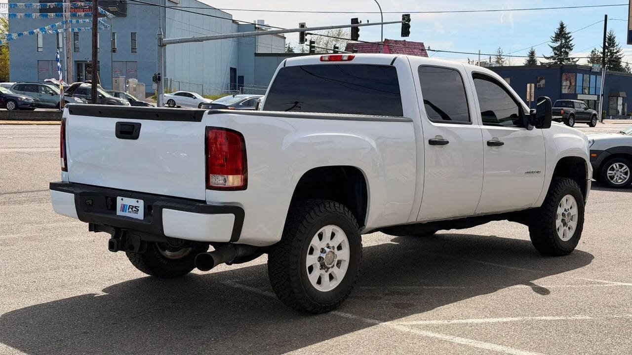 Used 2011 GMC Sierra 2500 SLE AWD/4WD image 5