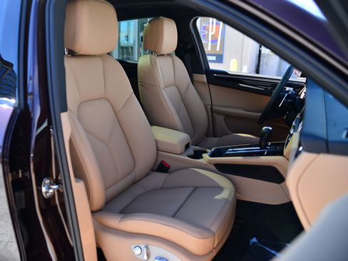 New 2026 Porsche Macan S AWD/4WD image 21