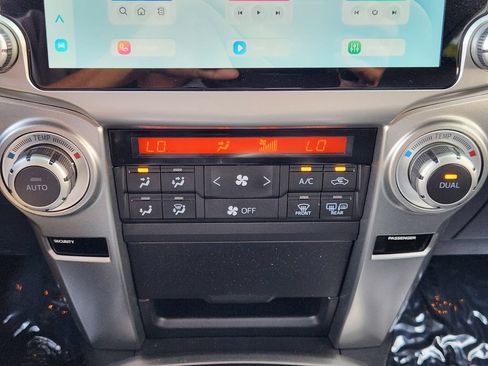 Used 2013 Toyota 4Runner Limited RWD image 22