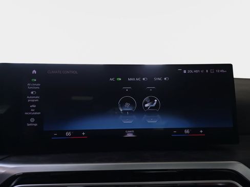 Used 2023 BMW 330i Sedan w/ Driving Assistance Package image 25