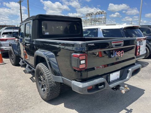 Used 2021 Jeep Gladiator Sport AWD/4WD image 6