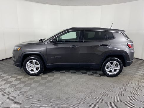 Used 2023 Jeep Compass Sport AWD/4WD image 9