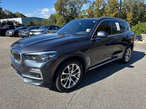 Used 2020 BMW X5 xDrive40i w/ Premium Package image 3