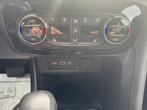 Used 2023 Buick Encore GX Select w/ Sport Touring Package image 26