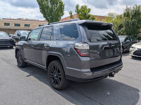 Used 2020 Toyota 4Runner Limited image 5