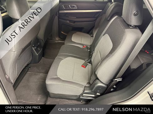 Used 2019 Ford Explorer XLT FWD image 31