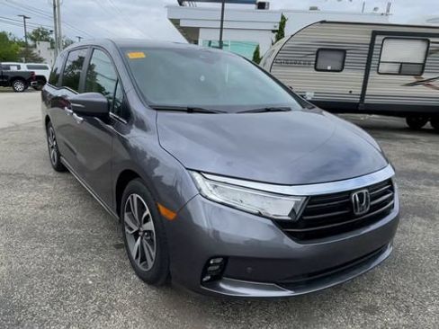 Used 2024 Honda Odyssey Touring image 4