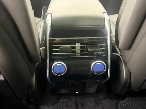 New 2026 Land Rover Range Rover SE image 26