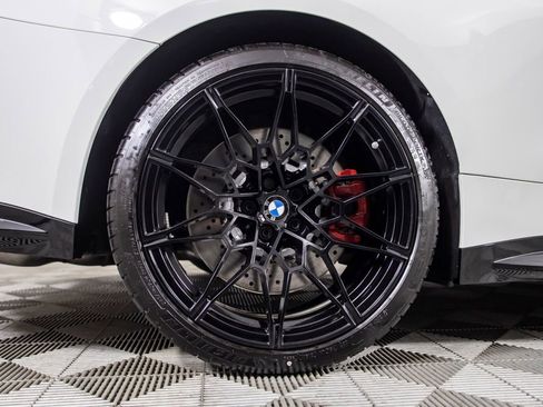 Used 2025 BMW M4 Coupe w/ Executive Package RWD image 45