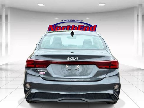 Used 2023 Kia Forte LXS FWD image 6