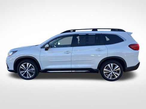 Used 2022 Subaru Ascent Limited image 2