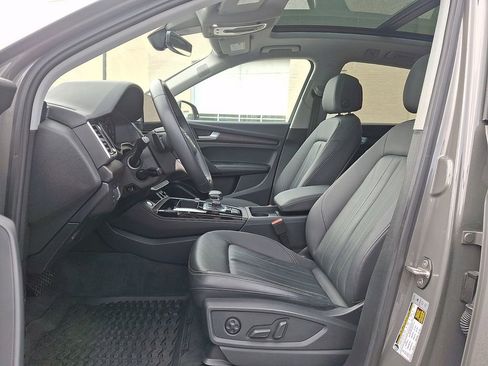 Used 2023 Audi Q5 2.0T Premium Plus w/ Premium Plus Package image 13