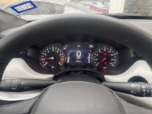 Used 2025 Jeep Compass Limited AWD/4WD image 40