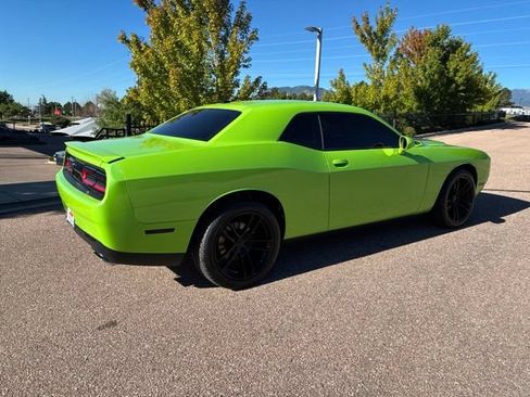 Used 2015 Dodge Challenger R/T w/ Quick Order Package 22B R/T RWD image 7