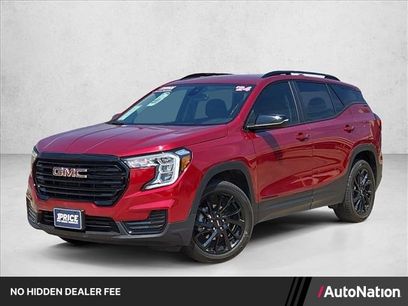 Used 2024 GMC Terrain SLE w/ Driver Convenience Package