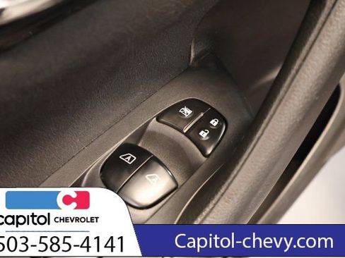 Used 2014 Nissan Altima 2.5 SV w/ Convenience Package FWD image 11