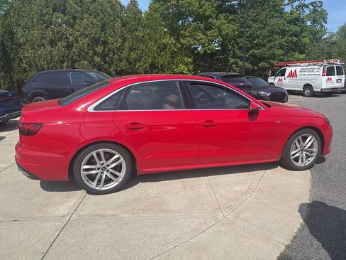 Used 2022 Audi A4 2.0T Premium w/ Convenience Package AWD/4WD image 3