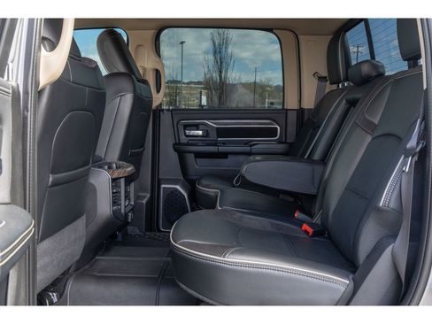 Used 2021 RAM 3500 Laramie image 13