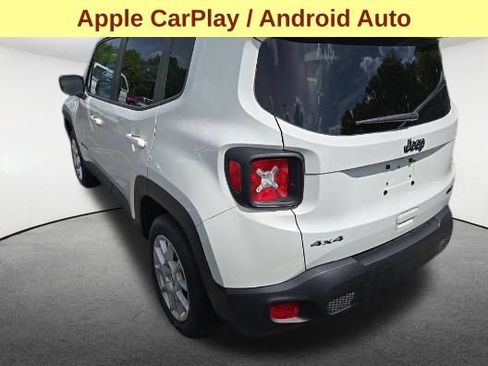 Used 2022 Jeep Renegade Latitude AWD/4WD image 8