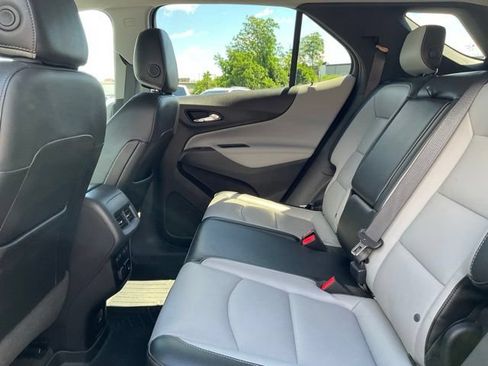Used 2018 Chevrolet Equinox Premier AWD/4WD image 8