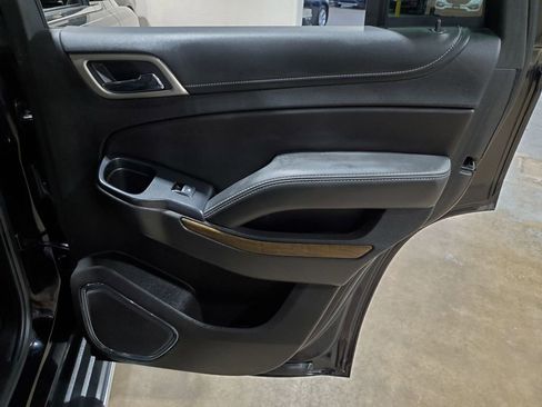 Used 2018 GMC Yukon Denali w/ Open Road Package RWD image 25