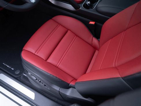 New 2026 Porsche Cayenne E-Hybrid Coupe image 16