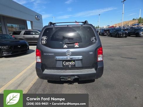 Used 2010 Nissan Pathfinder SE w/ SE Premium Journey Pkg AWD/4WD image 6