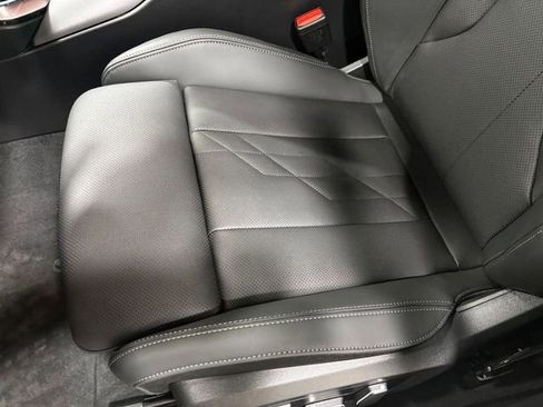 Certified 2025 BMW X3 xDrive30i w/ Premium Package image 25