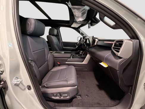 New 2026 Toyota Tundra Platinum AWD/4WD image 23